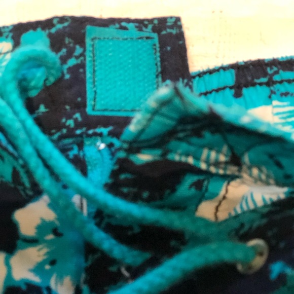 π΄SOLDπ΄ - Picture 3 of 7